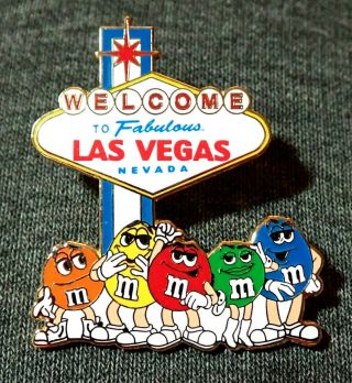 Rare Vintage Lapel Pin Casino Las Vegas Media.  Welcome Sign M&ms Candy Group