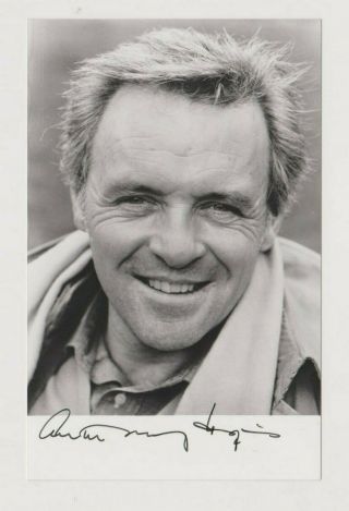A Young - Anthony Hopkins - Great Actor - " Silence Of The Lambs " - Etc - Signed Pic