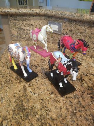 Trail Of Painted Ponies Set Of 4.