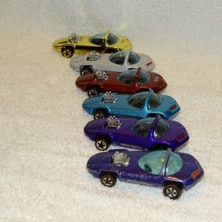 1968 Hot Wheels Silhouette Purple And 5 Vintage Series
