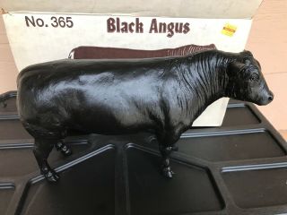 Breyer Black Angus Bull No.  365 5