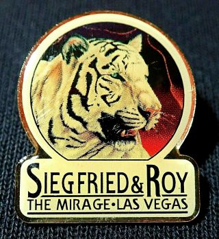 ^^^rare Vintage Lapel Pin The Mirage Hotel & Casino Las Vegas.  Siegfried & Roy