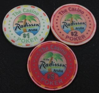 Set Of 3 The Casino At The Radisson $1 - $2 - $5 Poker Chips Aruba Chipco Mold