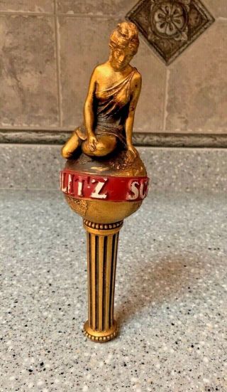 Vintage SCHLITZ BEER Lady On World Globe Gold TAP HANDLE - - 1960 ' s 2