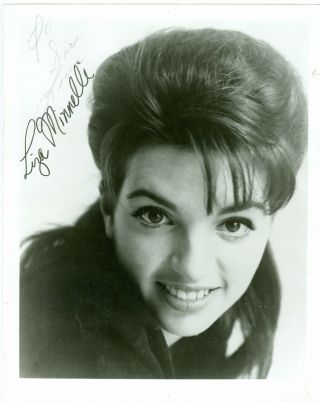 Liza Minnelli Autographed Hand Signed 8 X 10 Black And White Photo