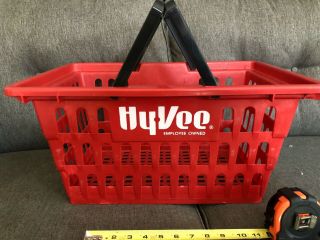 Hy - Vee Grocery Stores Shopping Basket