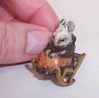 Vintage TINY Granny GRANDMA MOUSE in ROCKING CHAIR Cold Painted Bronze MINIATURE 8