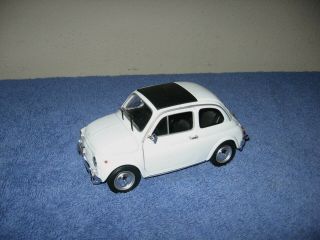 1968 Fiat 500l White 1:18 Scale Opening Hood Doors & Trunk By Welly