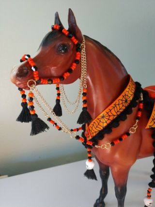 Breyer Proud Arabian Stallion,  Peter Stone Arabian Costume Halloween 3 3