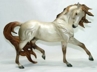 Breyer Esprit Lusitano - 1498 - Horse Mold 717 - 2013 Kathleen Moody - A0613gcdg - Nr