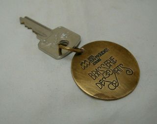 Vtg Njv Meridien Athens Brasserie Des Arts Brass Hotel Room Key Fob No 10 W/key