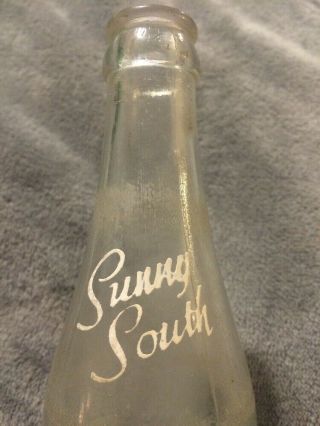 VINTAGE SUNNY SOUTH ACL SODA BOTTLE BY SEVEN - UP WEST COLUMBIA,  SC COTTON GRAPHIC 2