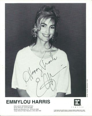 Emmy Lou Harris Pretty Early Hand Signed Autographed Photo