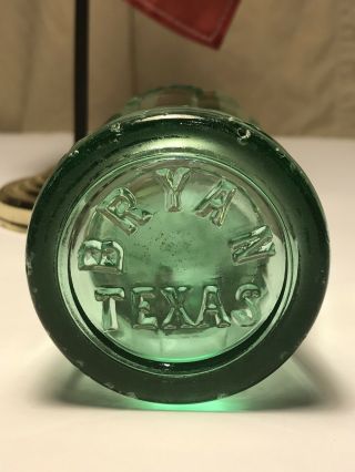 1923 Coca - Cola Hobbleskirt Coke " U As Texas " Bottle - Bryan Texas