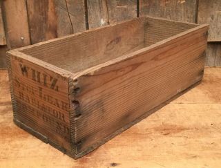 Vintage Whiz Wooden Box Crate Motor Oil Gas Service Station Collectable