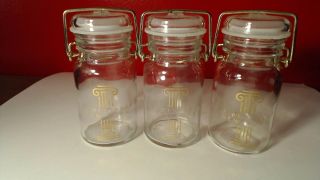 3 Wheaton Bail Jars With Peninsula Hotel York City Logo