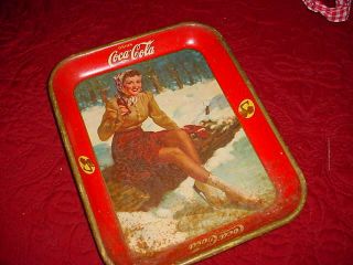 AUTHENTIC 1941 ICE SKATER GIRL COKE COCA - COLA ADVERTISING SERVING METAL TRAY 4
