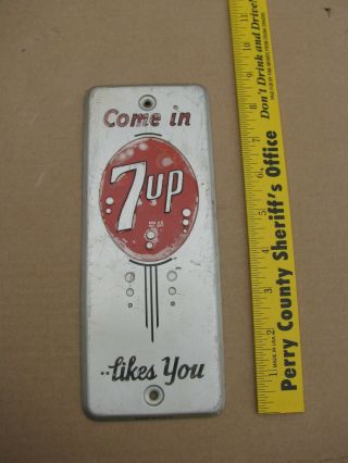 VINTAGE 7UP 7 UP SODA TIN DOOR PUSH ADVERTISING SIGN COLLECTIBLE OLD VINTAGE 2