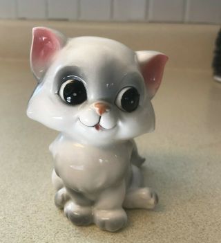 Quon - Quon Co.  Japan / Cat Figurine / Big Eyes / Cute / Vintage / Pink Ears