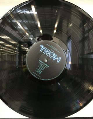 Daft Punk ‎– TRON: Legacy (Vinyl Edition Motion Picture Soundtrack) Vinyl 2LP 5