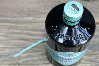 Hendrick ' s Orbium Limited Release 750 ML Empty Indigo Blue Bottle 3