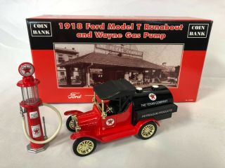 1918 Ford Model T Runabout And Wayne Pump 1:24 Scale Diecast Tonka Coin Bank