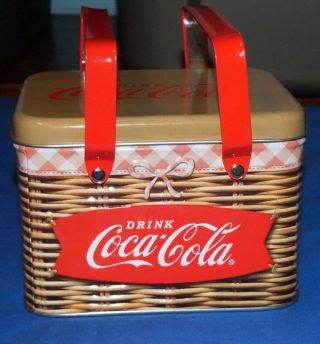 2016 Coca Cola Tin Picnic Basket Weave Lunch Box $13.  50 Nwt Free/ship