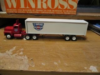 Winross Truck St.  Johnsbury Trucking Co.  1992 Mib