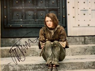 Maisie Williams Aka Arya Stark Autographed 8x10color Photo - Game Of Thrones