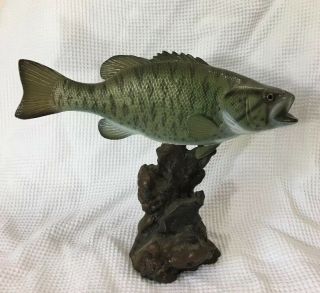 Land & Sea Small Mouth Bass Fish Statue 1993 Lodge Man Cave Decor Fishing Nature