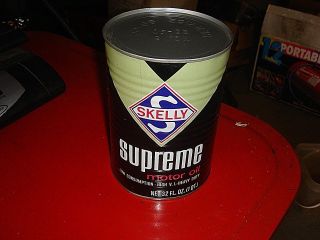 Vintage Skelly Supreme Advertising Motor Oil Gas Can 1 Qt Can Ar