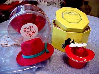 2 Vintage Mini Hats Orig.  Salsman Samples Gift Boxs & Hats One With Popup Santa
