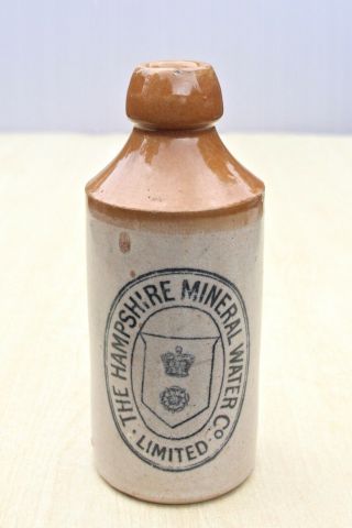 VINTAGE c1900s THE HAMPSHIRE MINERAL WATER Co GINGER BEER STONEWARE BOTTLE 2