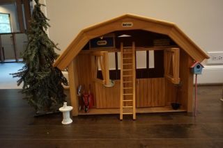 Breyer Wooden Deluxe Two - Stall Horse Barn (everything Pictured)