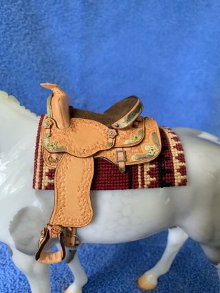 Traditional Size Western Saddle Only