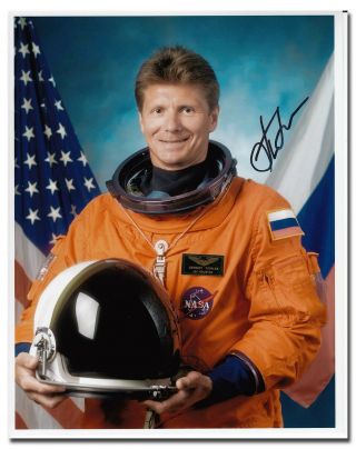 Cosmonaut Gennady Padalka Handsigned Oss 8x10 Glossy Portrait - 8f245