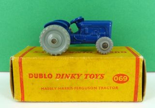 DUBLO DINKY TOYS MASSEY HARRIS FERGUSON TRACTOR 069 (& BOXED 3