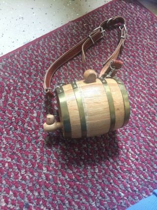 Saint Bernard Dog Collar Wood Barrel (half Liter Size)