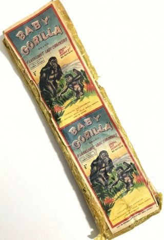 Vintage Baby Gorilla 80 Reports Firecracker Pack Label Flashlight Macau Rare
