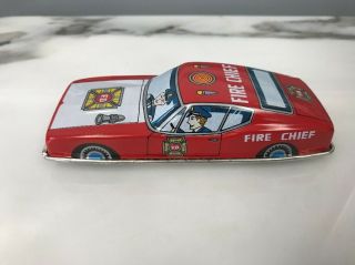 VINTAGE 1965 TIN FRICTION FIRE CHIEF TOY CAR JAPAN 4