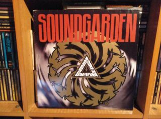 Soundgarden:badmotorfinger Lp,  First Press 1991 European Edition.  Pearl Jam
