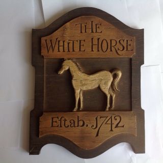 Vtg White Horse Whisky/whiskey Wooden Wall Plaque Bar Display Four Roses Advert