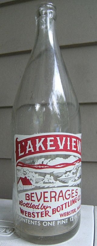 Vintage Lakeview Beverages,  28 Oz.  Soda Bottle.  Webster,  Mass.  1060 