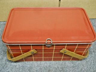 Vintage Red Tin Litho Picnic Basket Container Oak Handles Golden Cookies Salerno 5