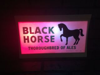 Vintage Light Up Beer Sign USA Made Black Horse Thoroughbred Of Ales 4