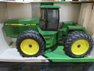 Ertl John Deere 8760 Tractor 4 Wheel Drive 1:16 Nib Made In 1992 Die Cast Monste