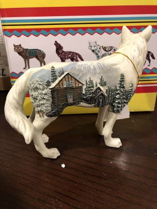 Call Of The Wolf Winter Cabin Figure 2