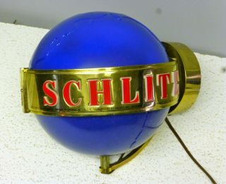 Vintage Schlitz Lighted Globe Beer Sign