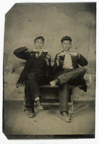 MEN POURING BEER WOMEN & WINE 3 ANTIQUE TINTYPE PHOTOS 1800s BREWERIANA 2