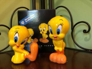 Adorable Tweety Bird Salt Pepper Shakers Porcelain Warner Bros Looney Tune
